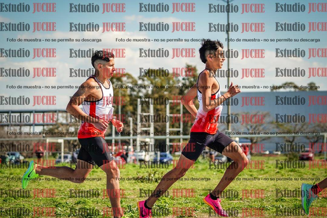 Fotos de los 5000 m llanos de mujeres y varones