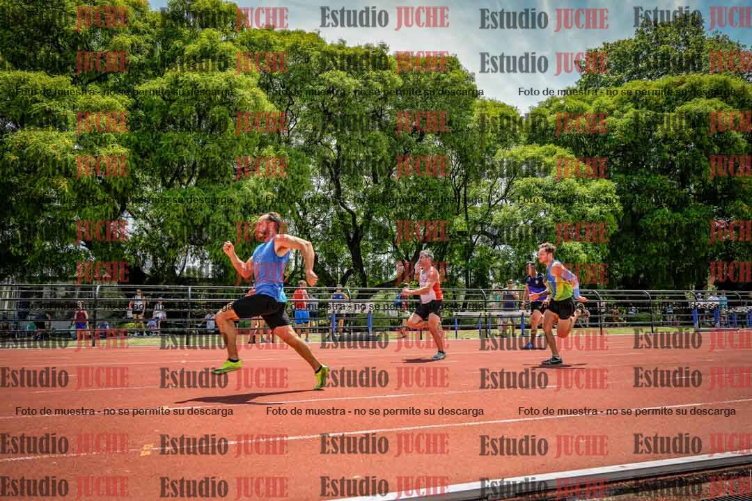 Fotos de los 100 m llanos de varones