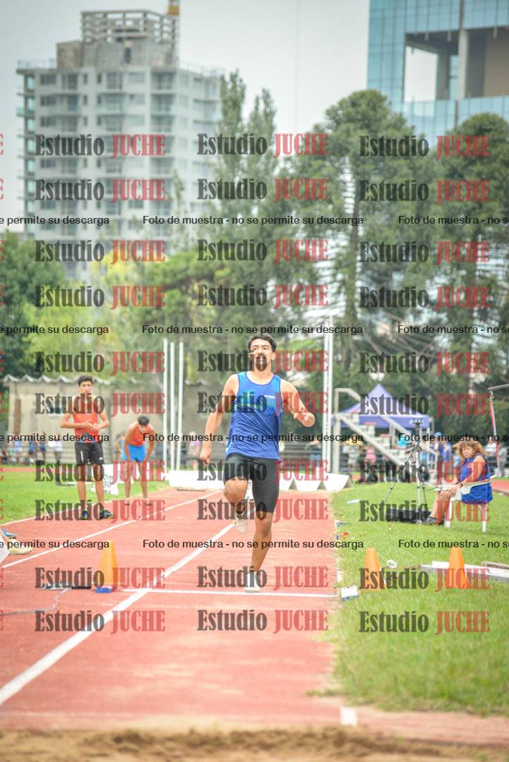 Fotos del salto triple - tabla de 8 y 10