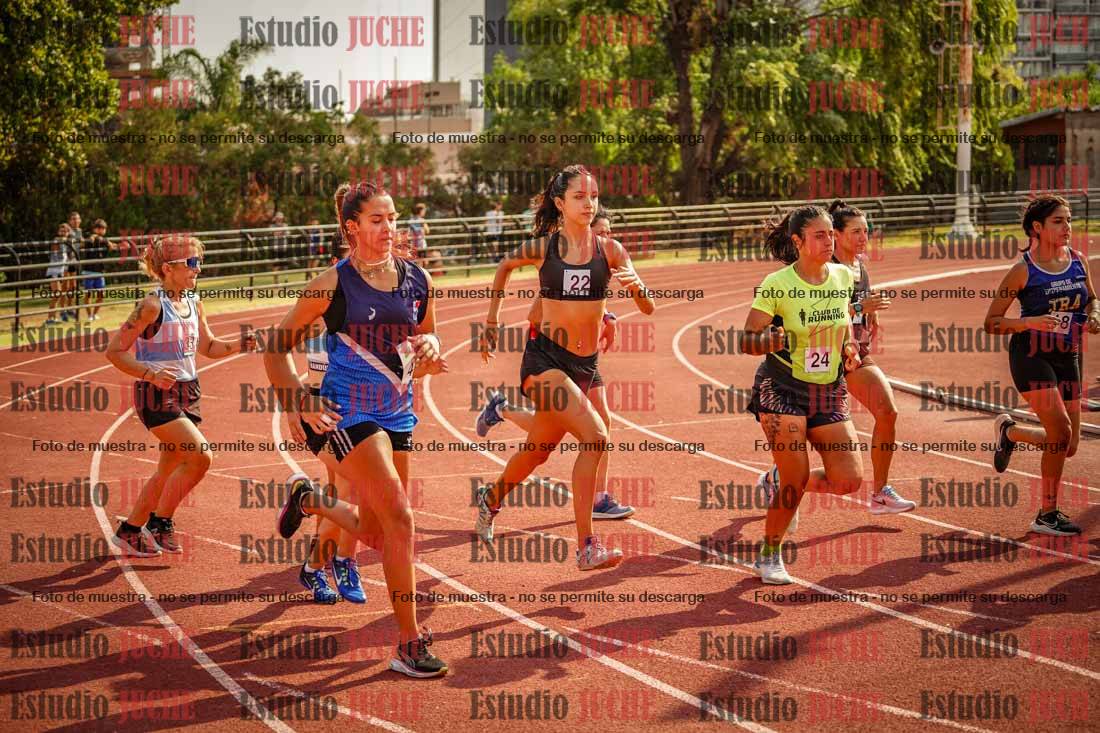 Fotos de los 1500 m llanos de mujeres