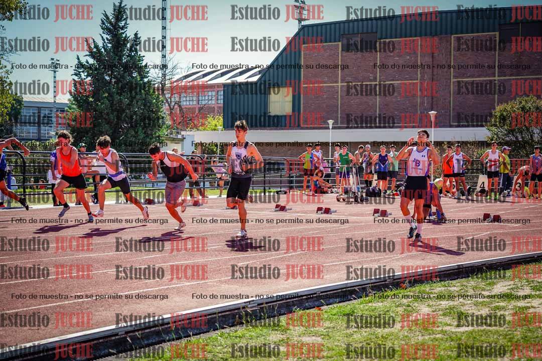 Fotos de los 100 m llanos de varones