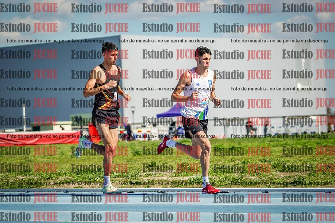 Fotos de los 5000 m llanos de mujeres y varones