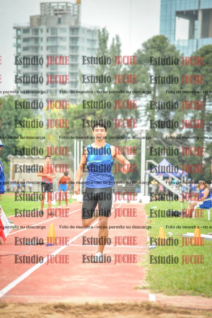 Fotos del salto triple - tabla de 8 y 10