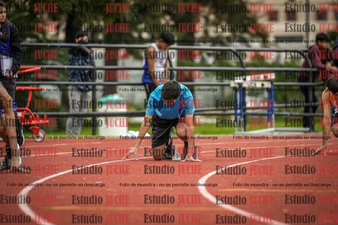 Fotos de los 200 m llanos de varones