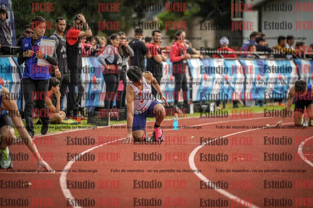 Fotos de los 400 m llanos de varones