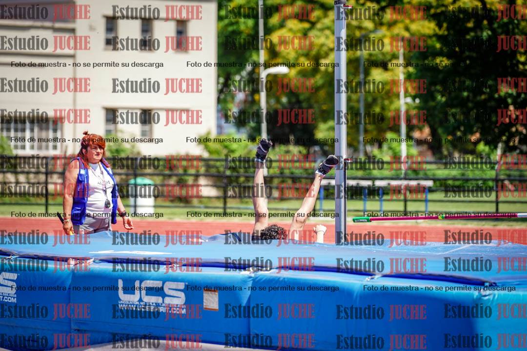 Fotos del salto en alto de varones