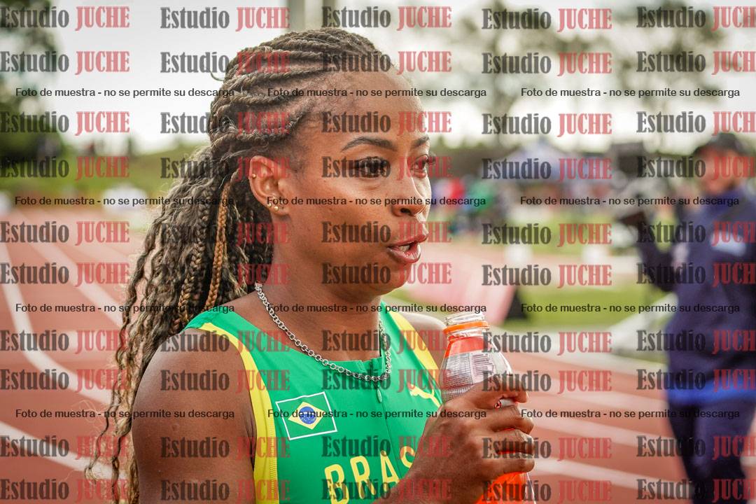 Fotos de algunos extras y podios del día 3