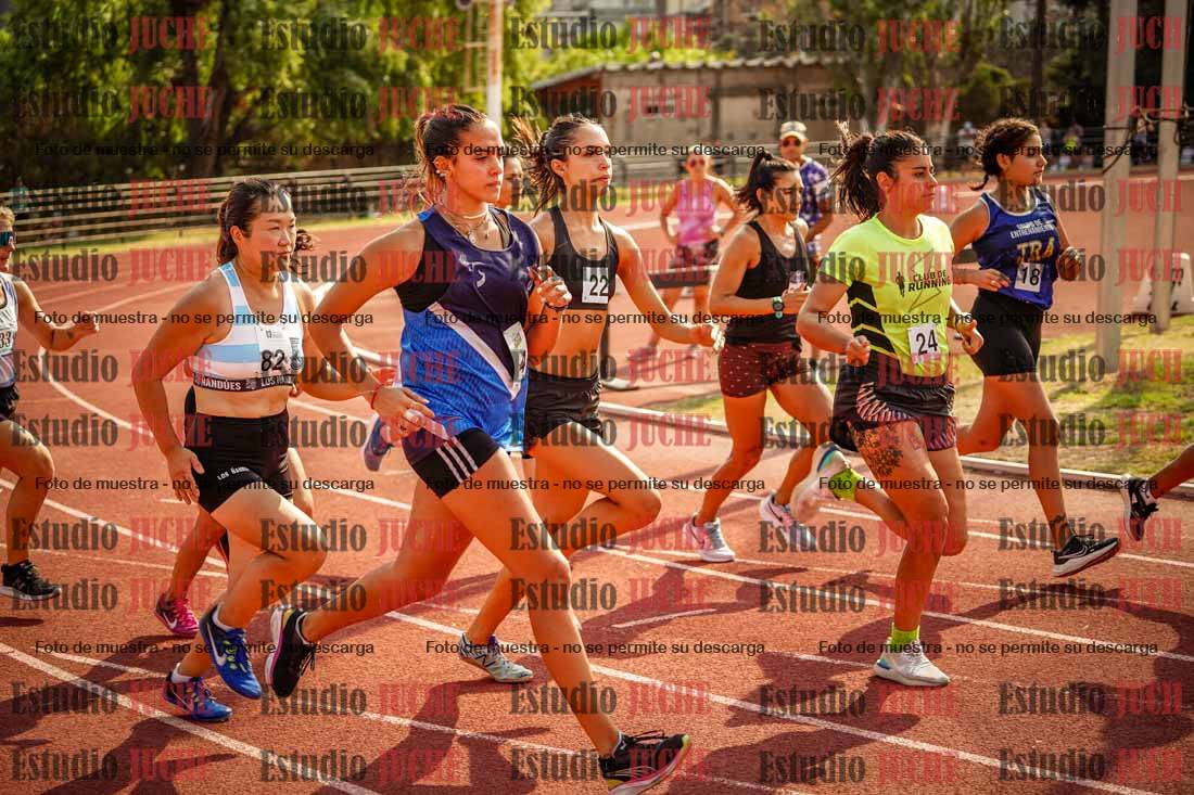 Fotos de los 1500 m llanos de mujeres