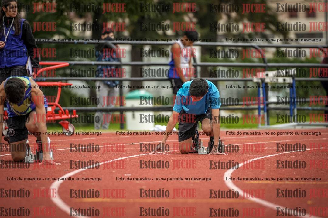 Fotos de los 200 m llanos de varones