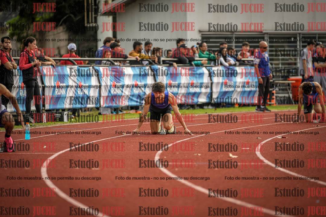 Fotos de los 400 m llanos de varones