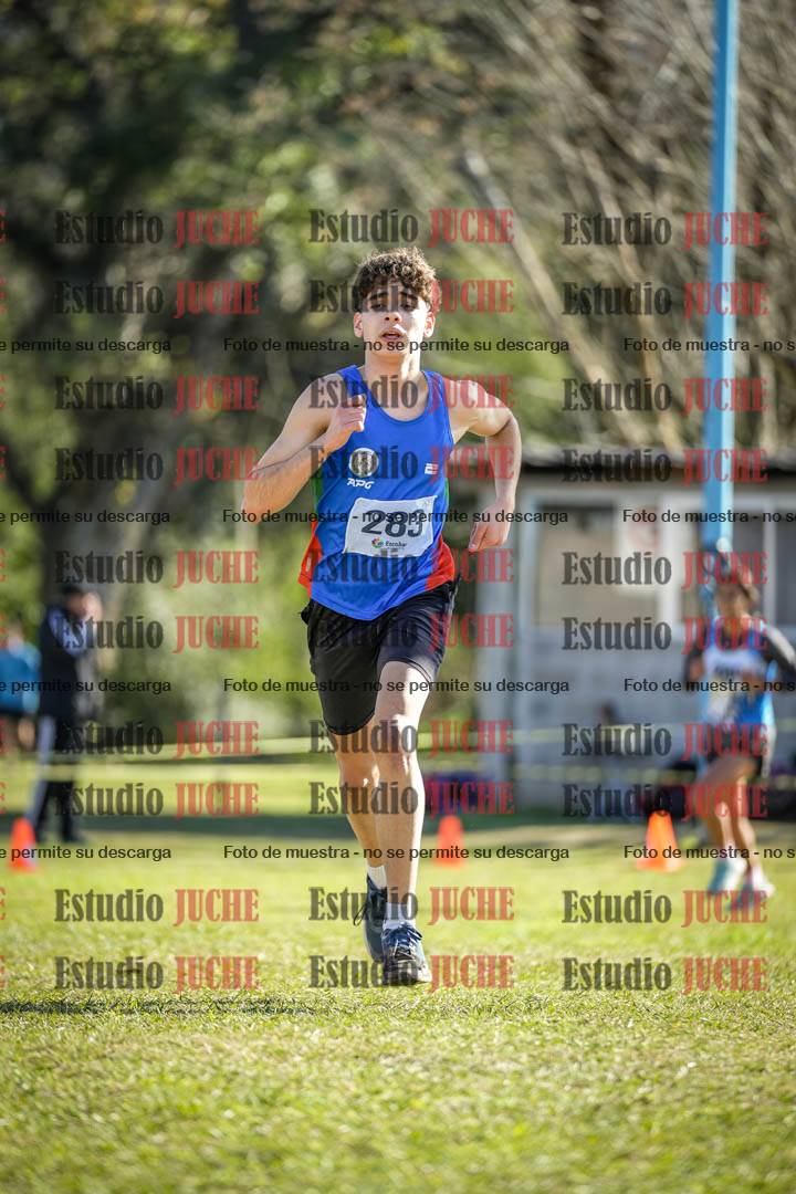 Fotos de la llegada del cross de 3000 m