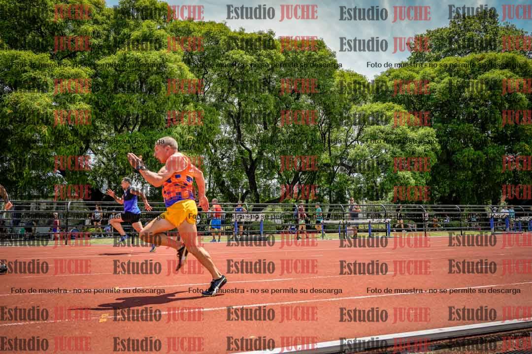 Fotos de los 100 m llanos de varones
