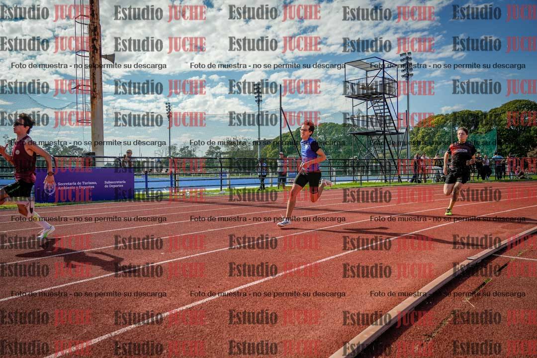 Fotos de los 200 m llanos de varones
