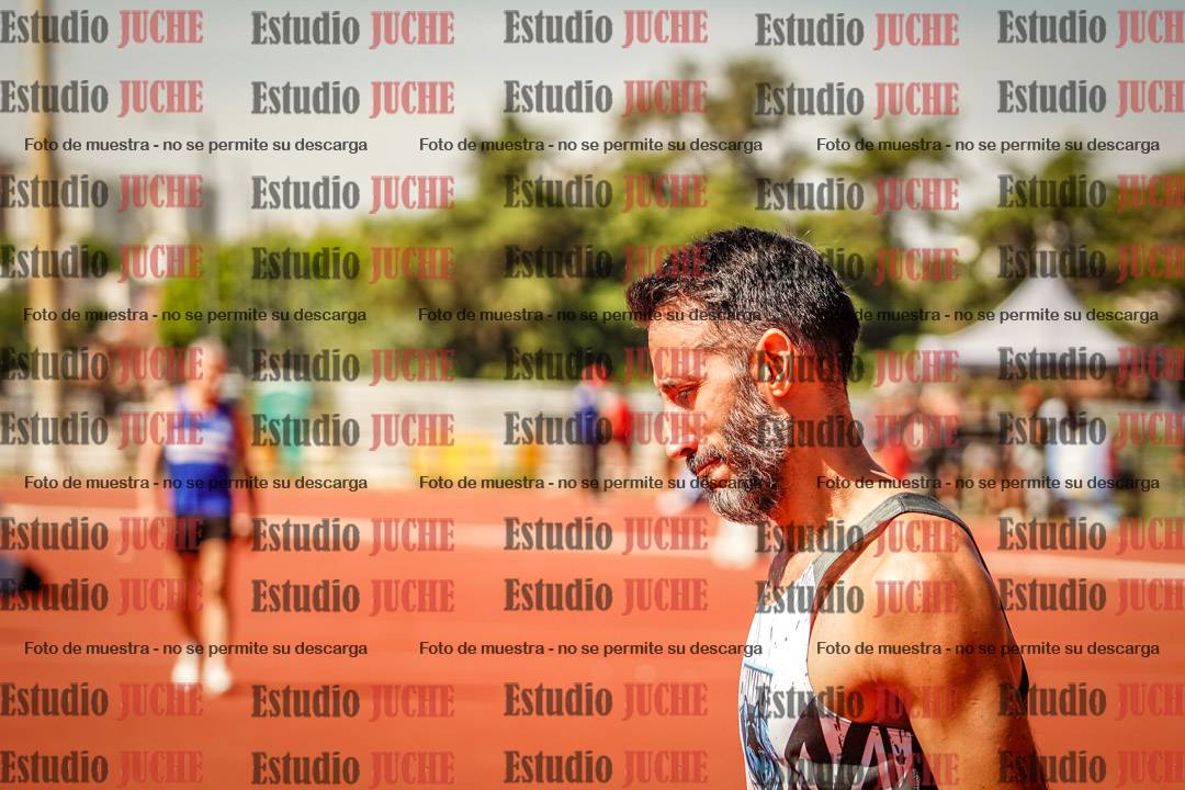 Fotos de los 400 m llanos de varones