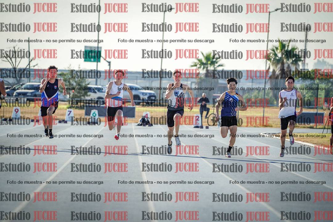 Fotos de los 100 m llanos de varones - FINAL U18