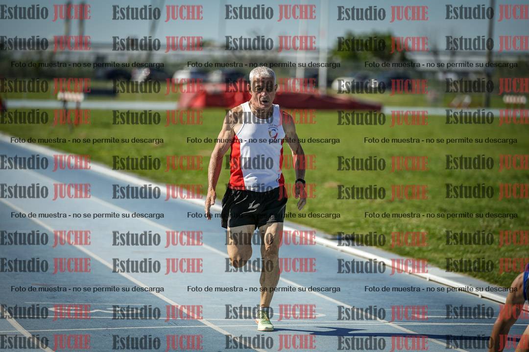 Fotos de los 400 m llanos de varones