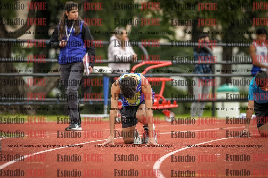 Fotos de los 200 m llanos de varones