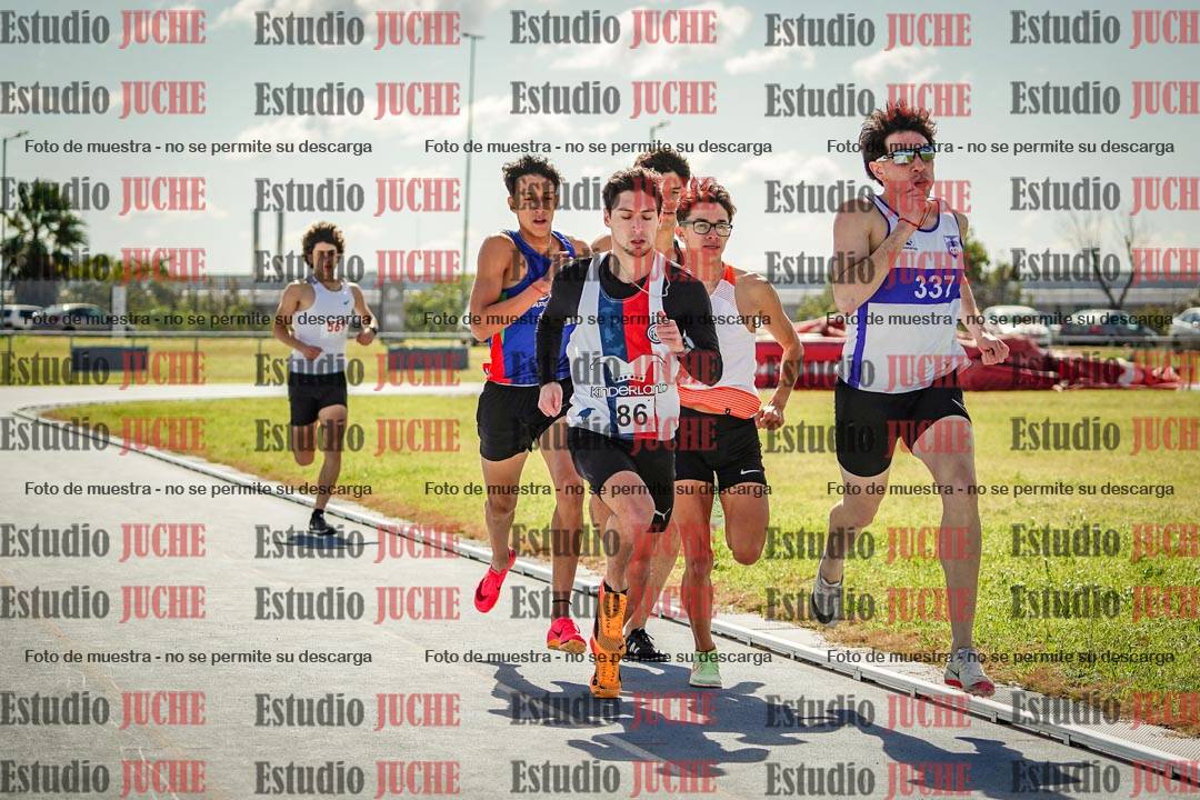 Fotos de los 800 m llanos de varones