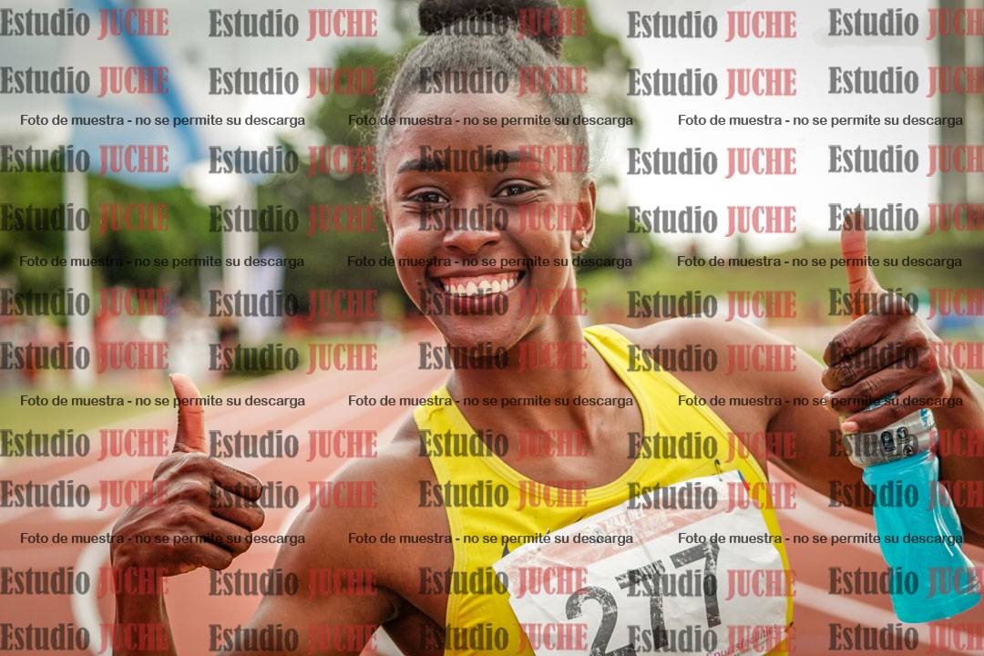 Fotos de algunos extras y podios del día 3