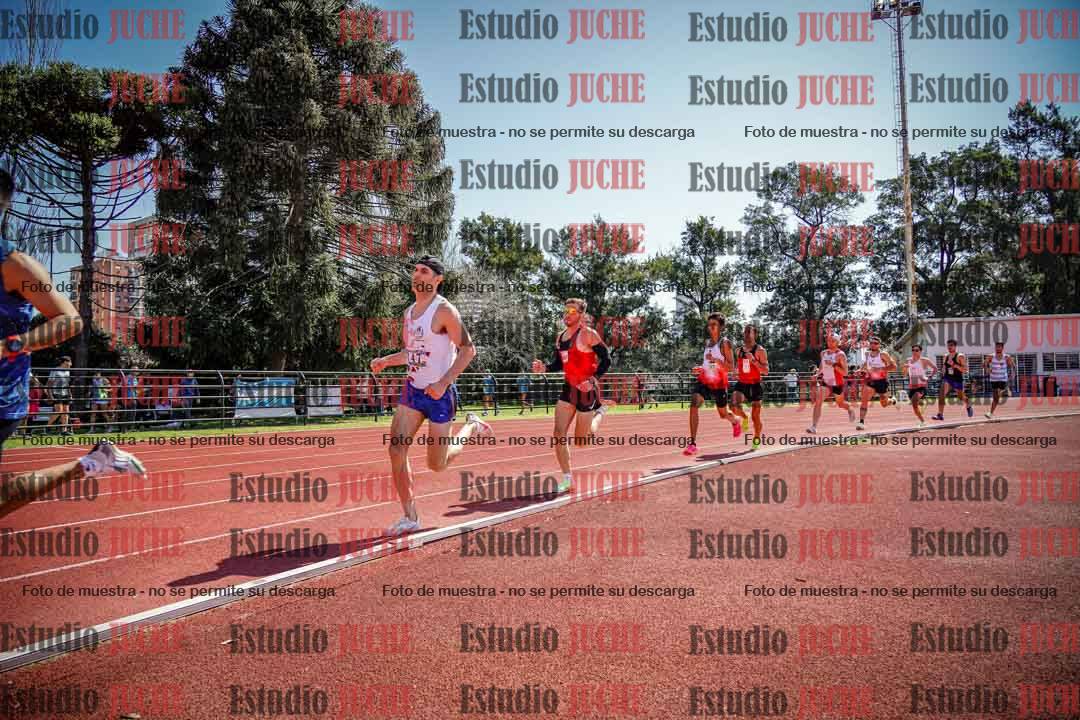 Fotos de los 1500 m llanos de varones