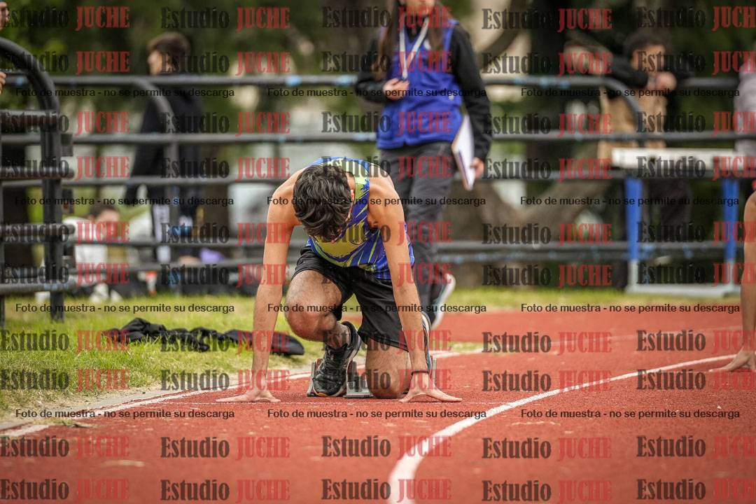 Fotos de los 200 m llanos de varones