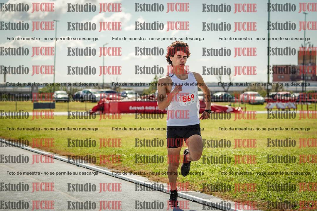 Fotos de los 800 m llanos de varones