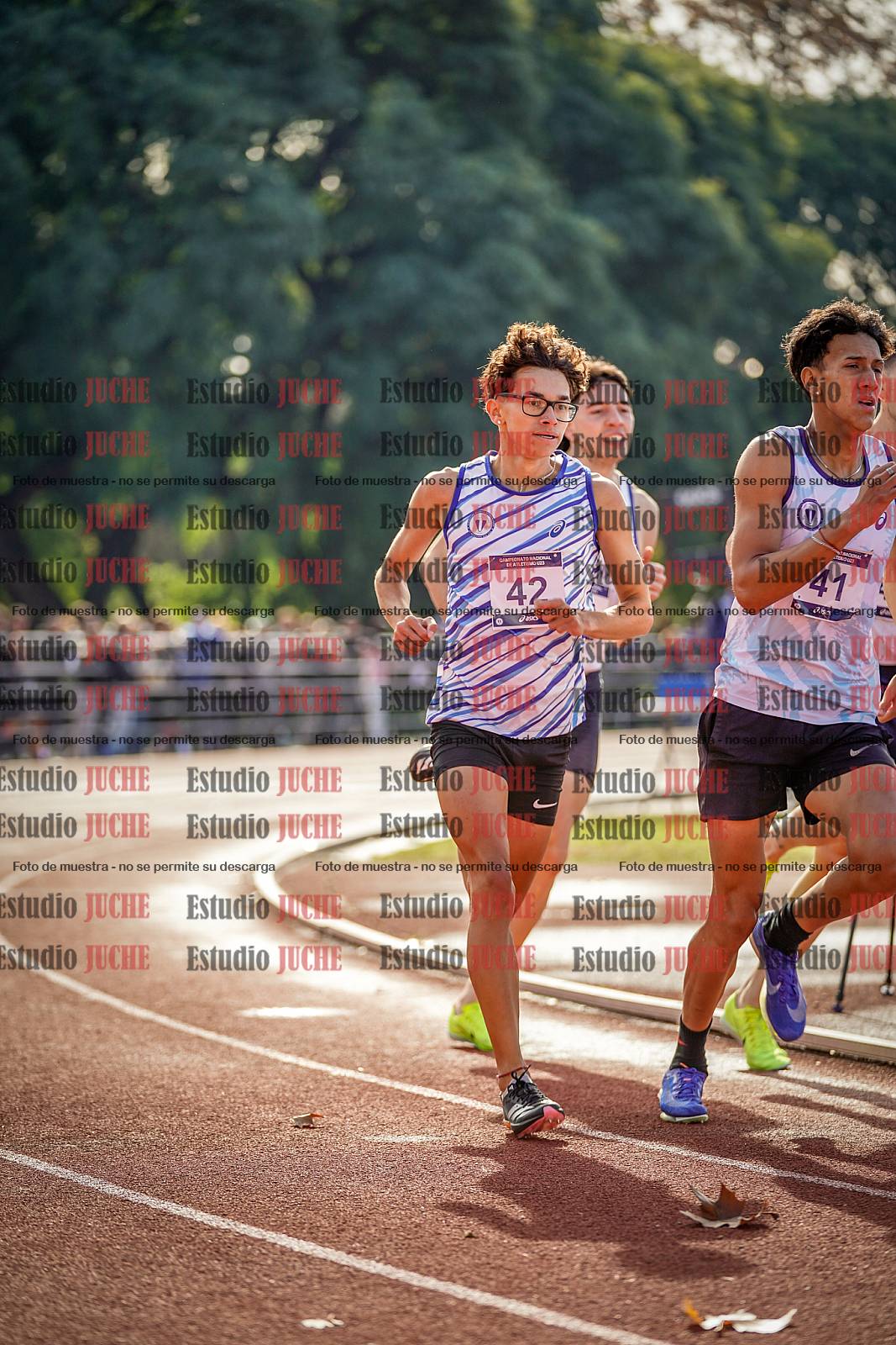 Fotos de los 800 m de varones