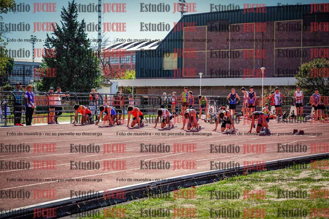Fotos de los 100 m llanos de varones