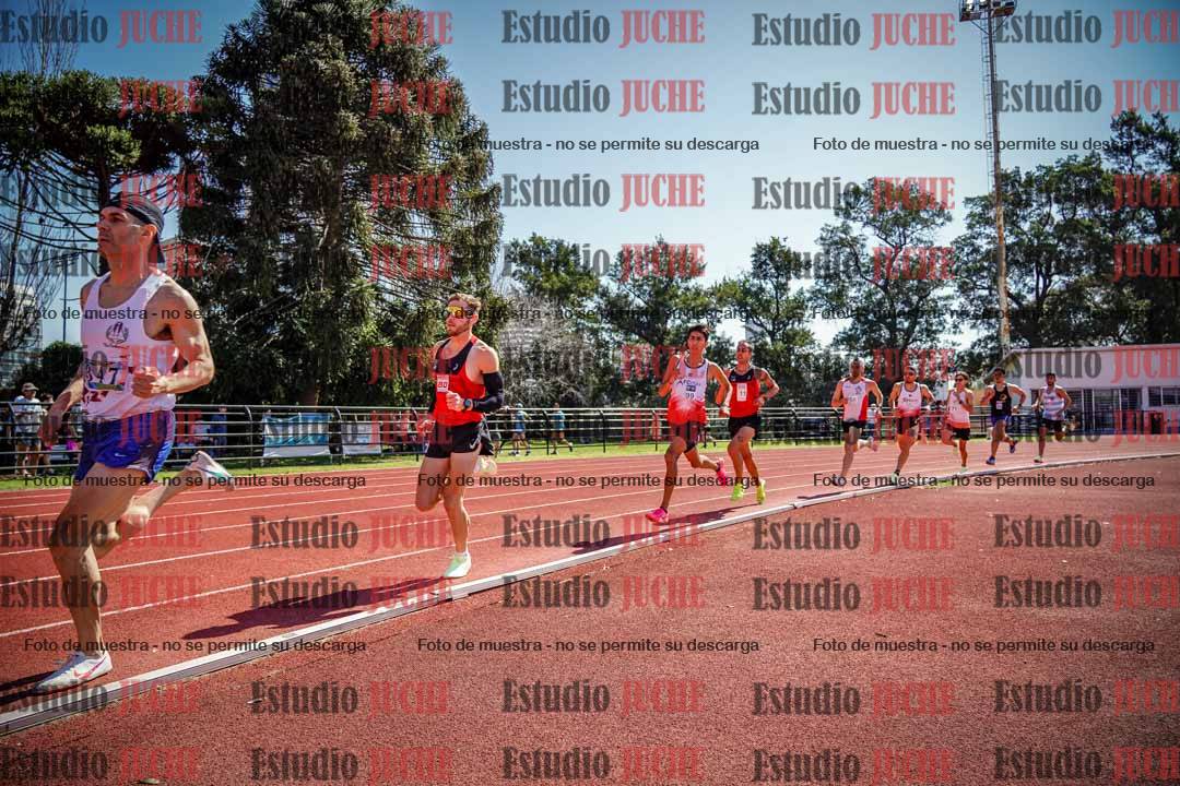 Fotos de los 1500 m llanos de varones