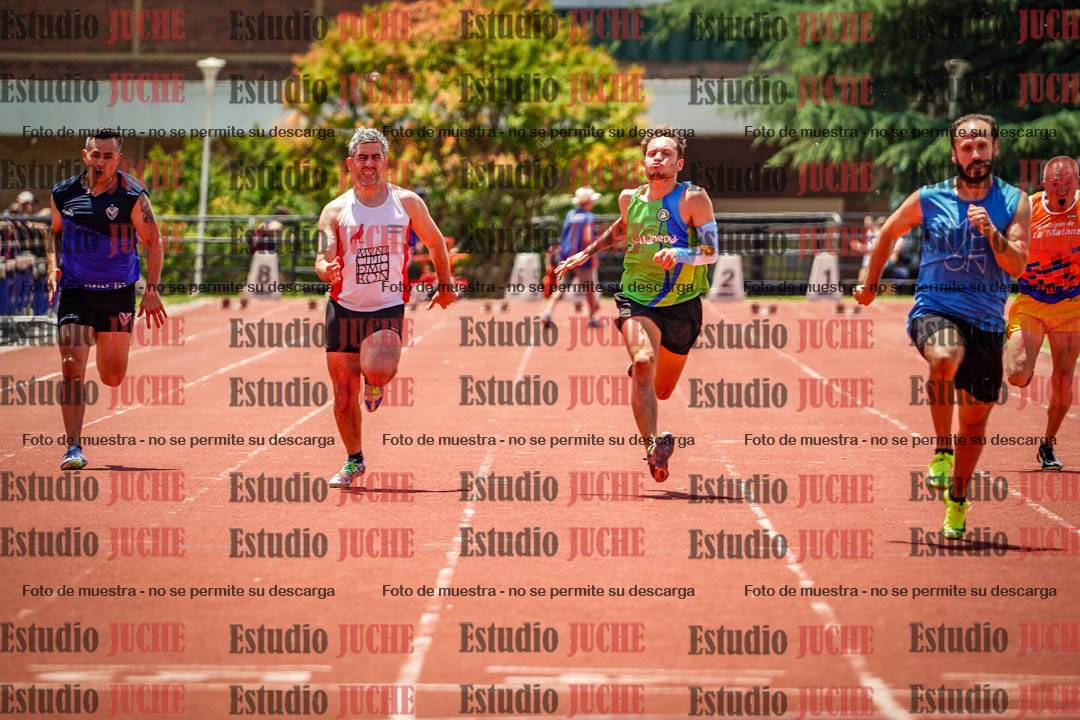 Fotos de los 100 m llanos de varones
