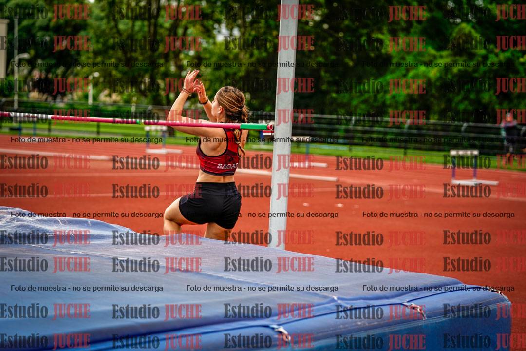 Fotos del salto en alto de mujeres