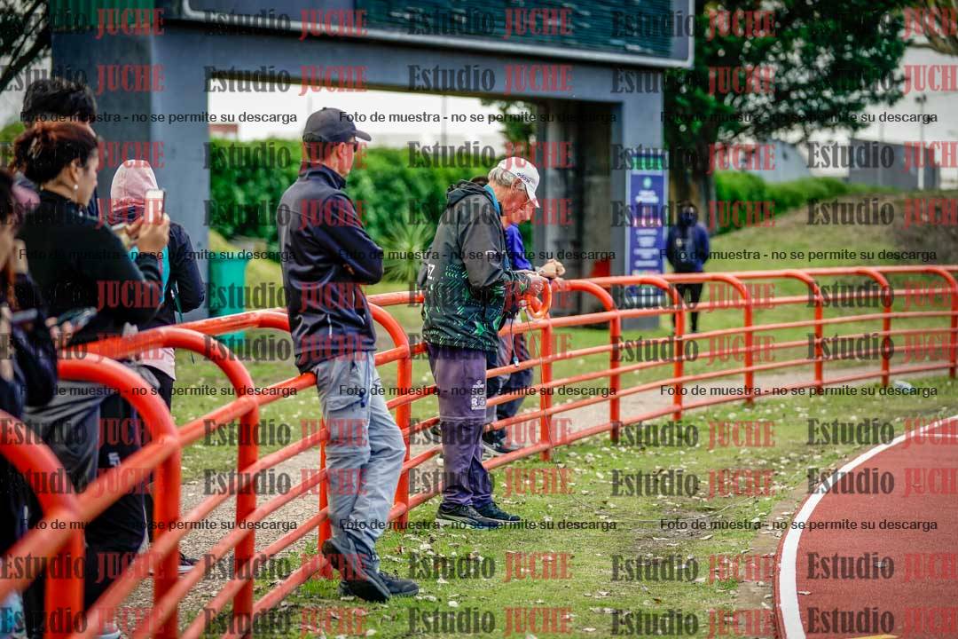Fotos de algunos extras y podios del día 3
