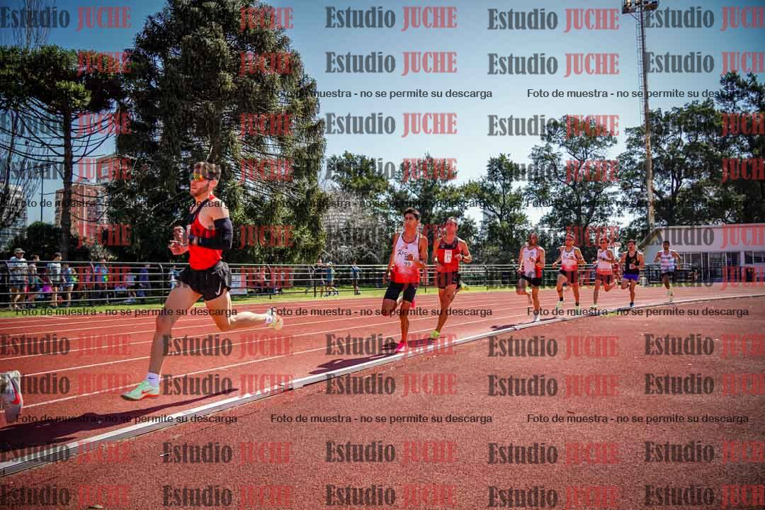 Fotos de los 1500 m llanos de varones
