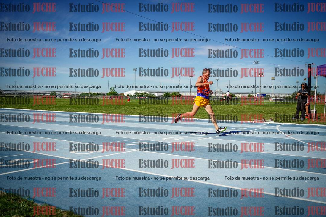 Fotos de los 400 m llanos de varones