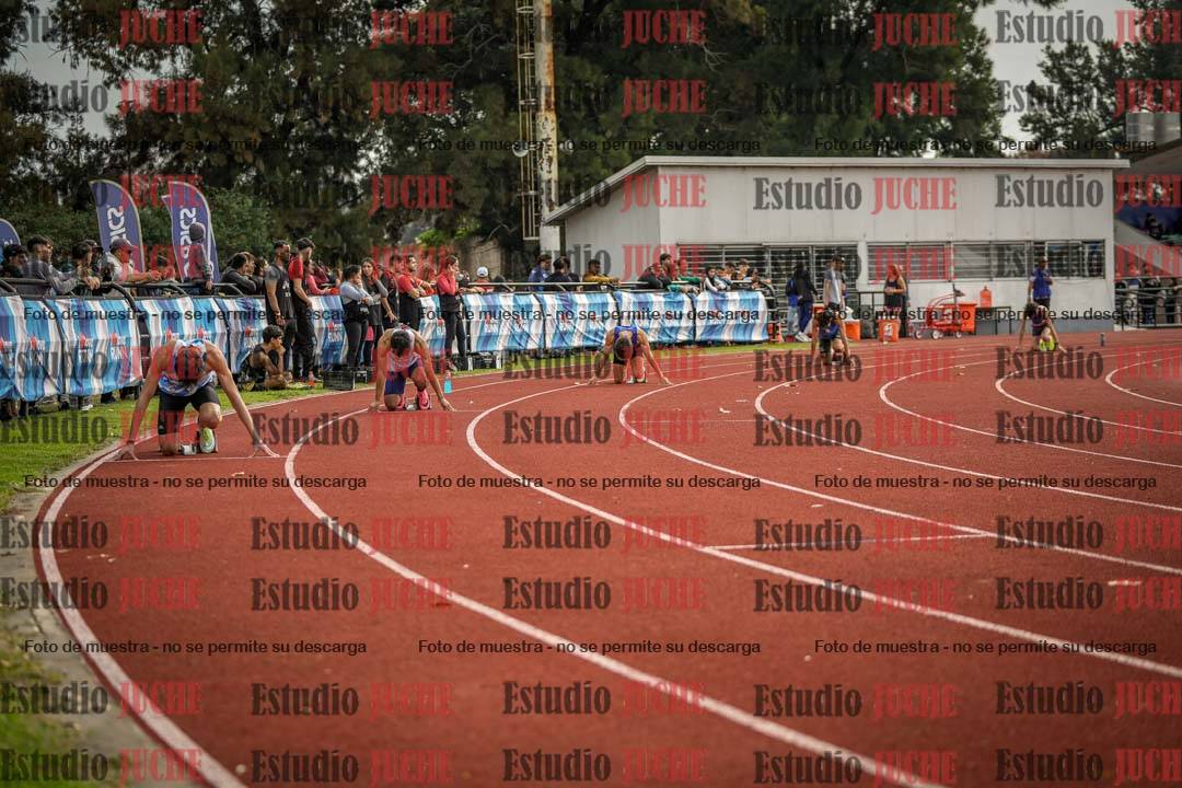 Fotos de los 400 m llanos de varones