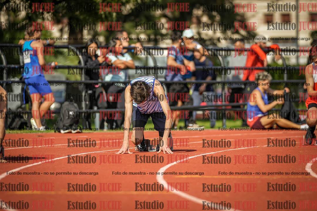 Fotos de los 200 m llanos de varones