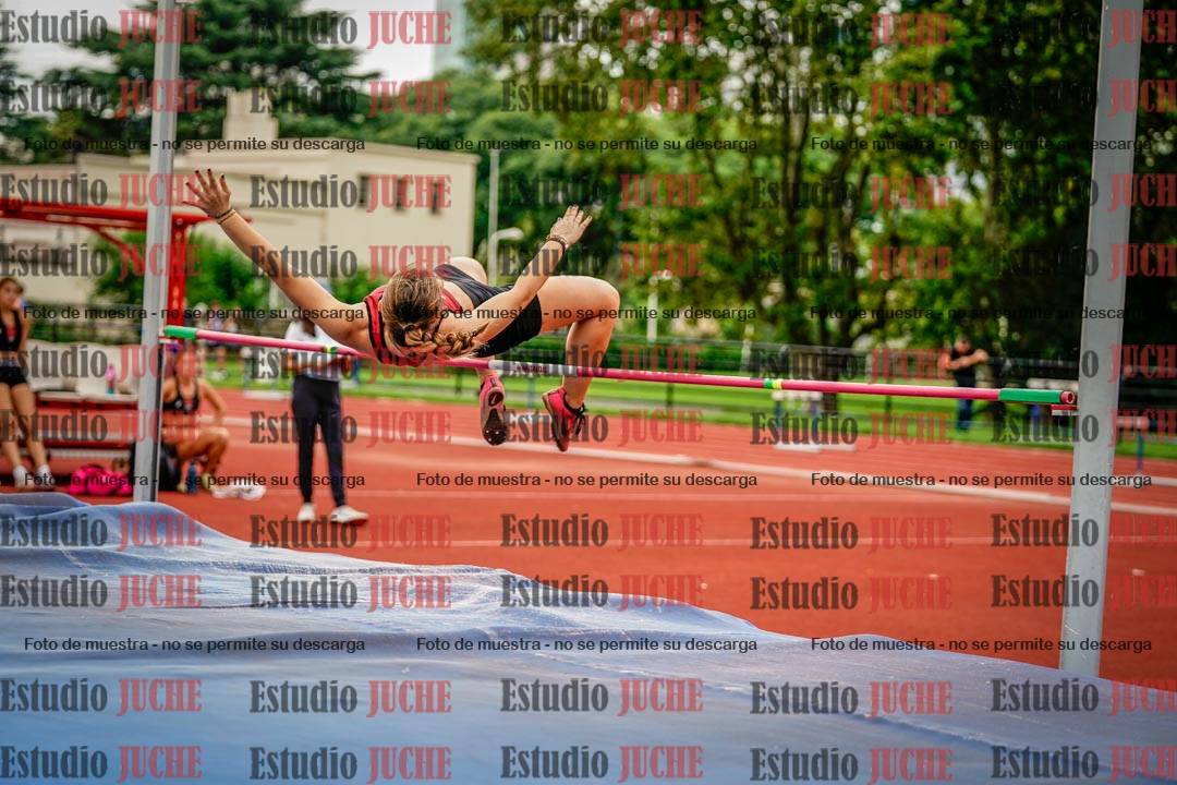 Fotos del salto en alto de mujeres