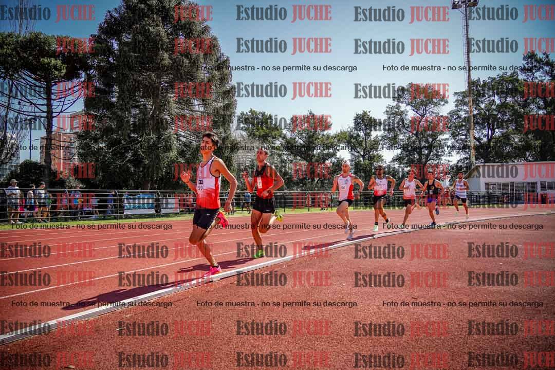 Fotos de los 1500 m llanos de varones
