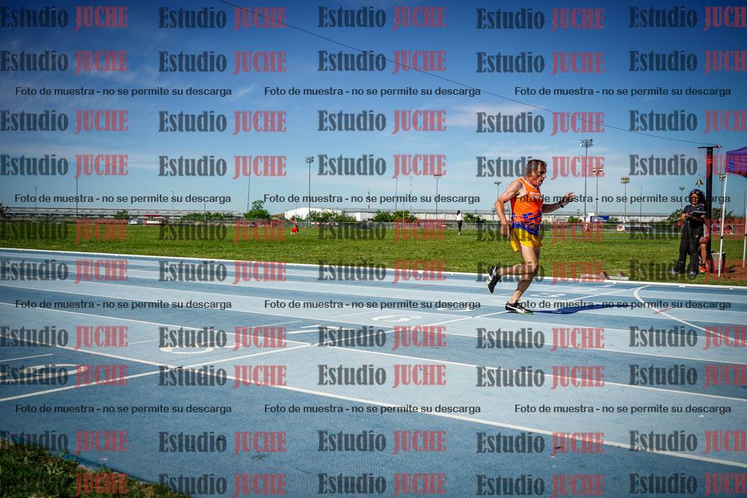 Fotos de los 400 m llanos de varones