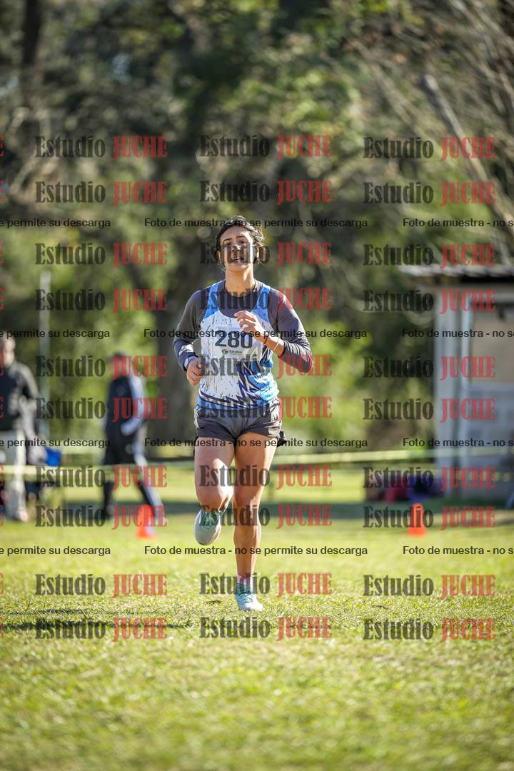 Fotos de la llegada del cross de 3000 m