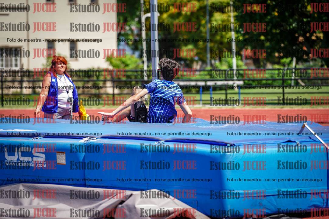 Fotos del salto en alto de varones