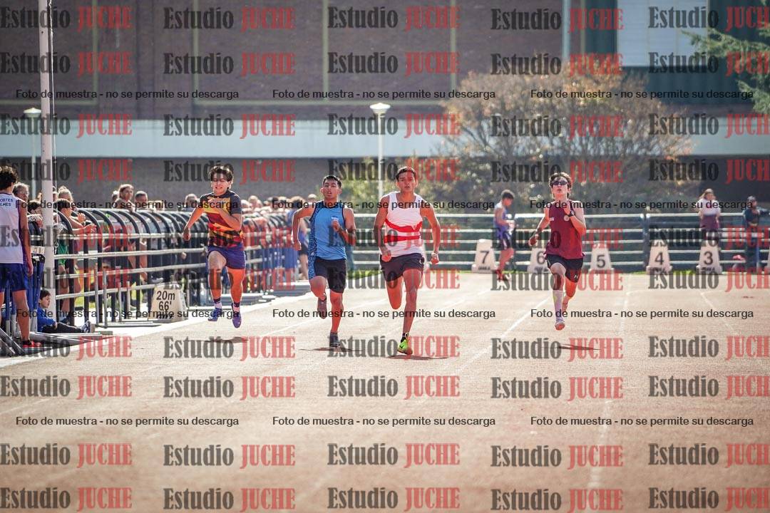 Fotos de los 200 m llanos de varones