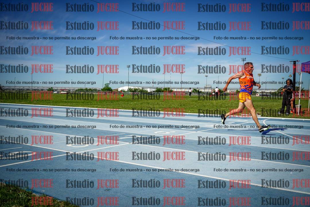 Fotos de los 400 m llanos de varones