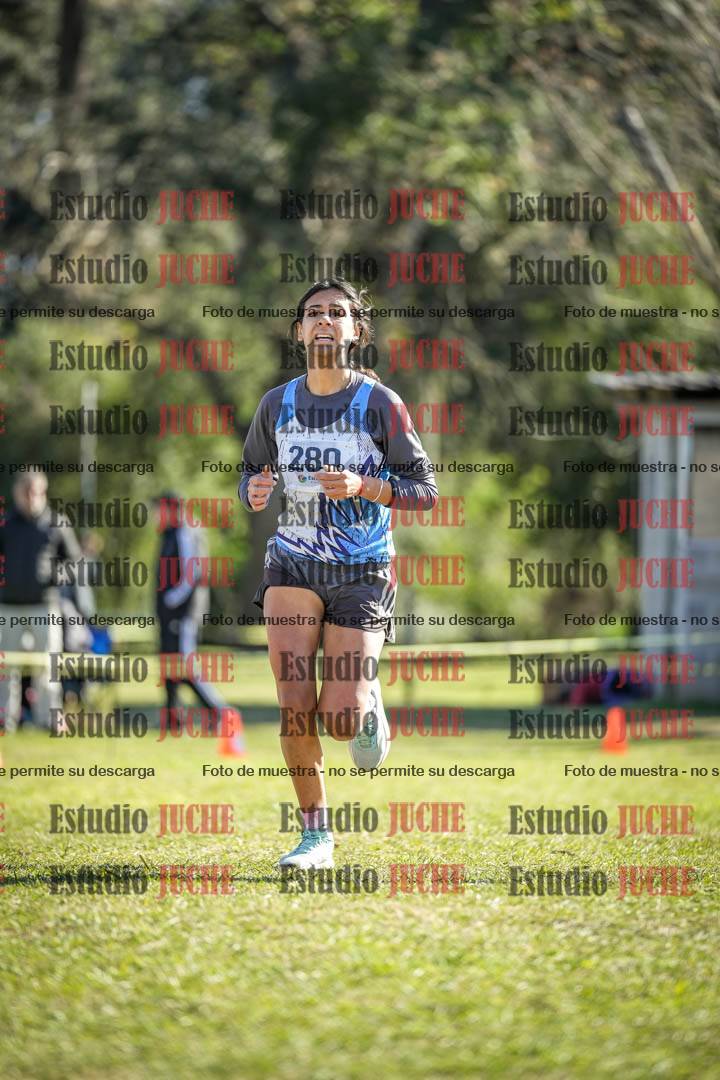 Fotos de la llegada del cross de 3000 m