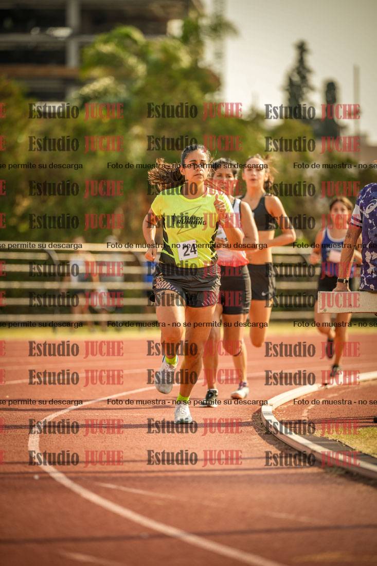 Fotos de los 1500 m llanos de mujeres