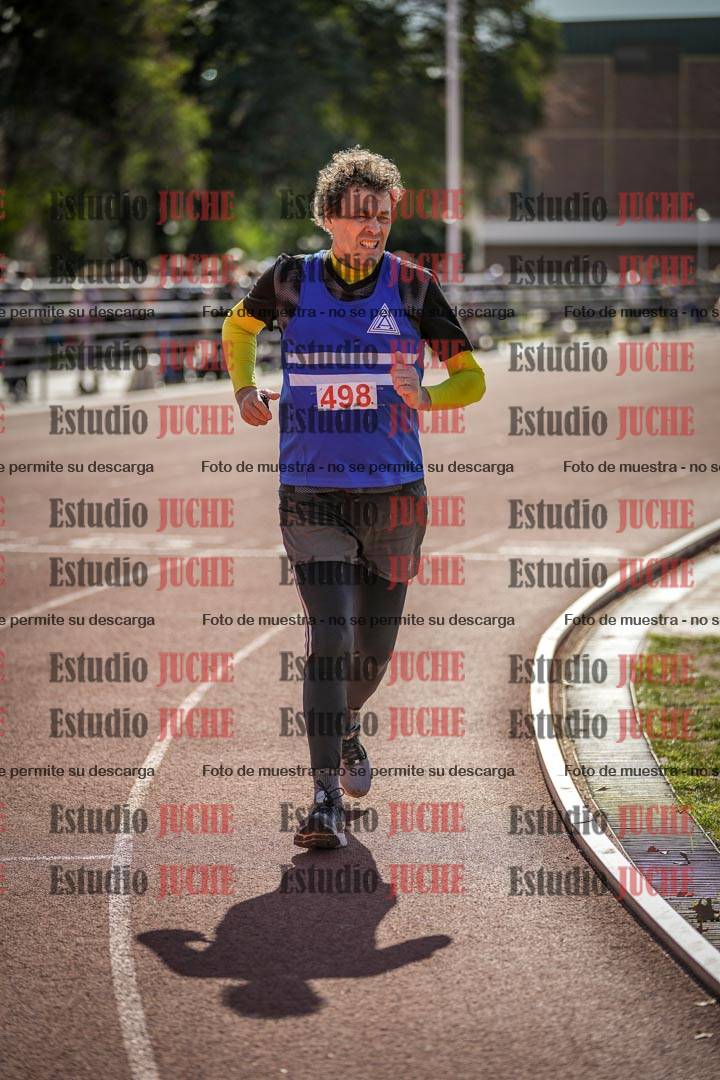 Fotos de los 800 m llanos de varones