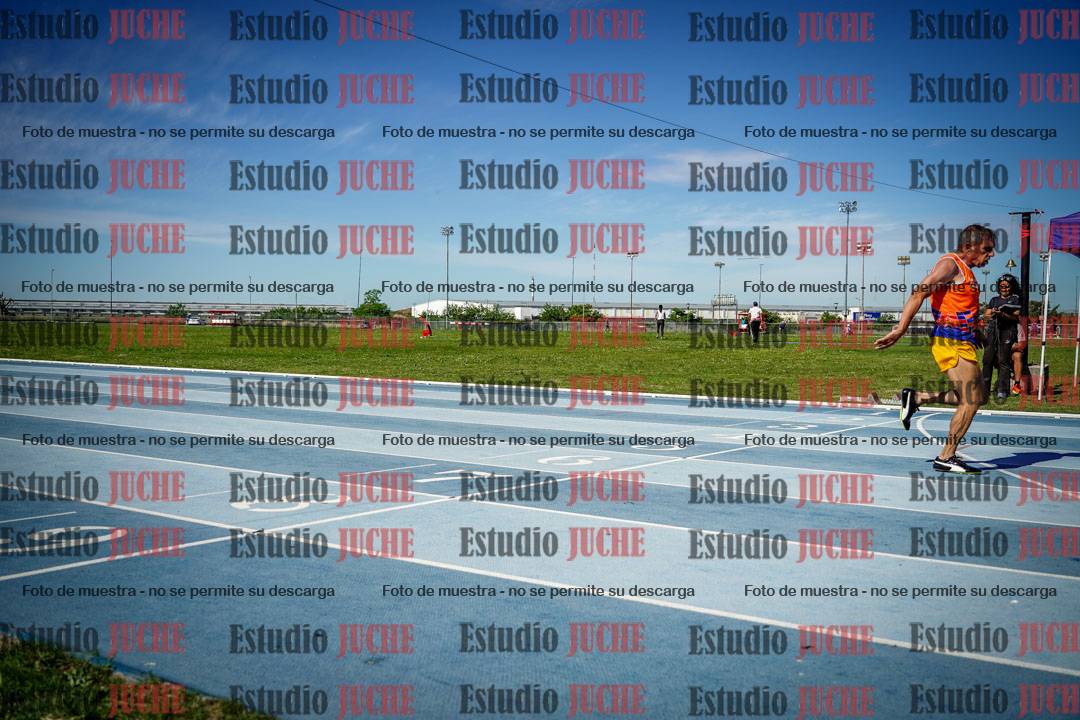 Fotos de los 400 m llanos de varones
