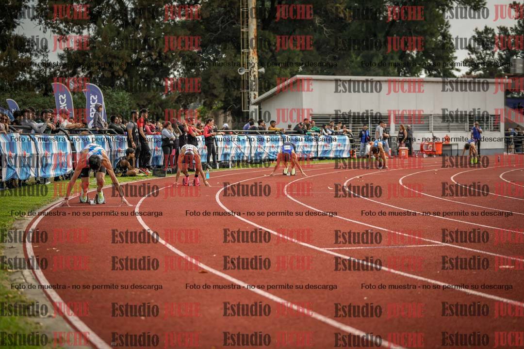 Fotos de los 400 m llanos de varones