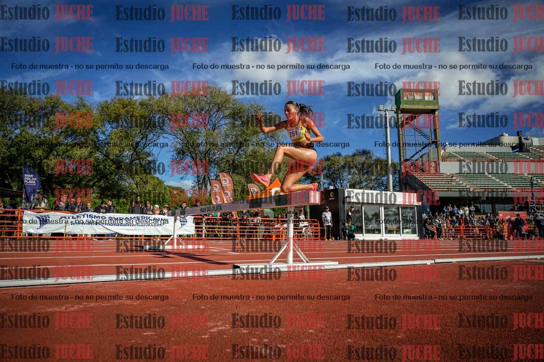 Fotos de los 3000 m con obstáculos de mujeres