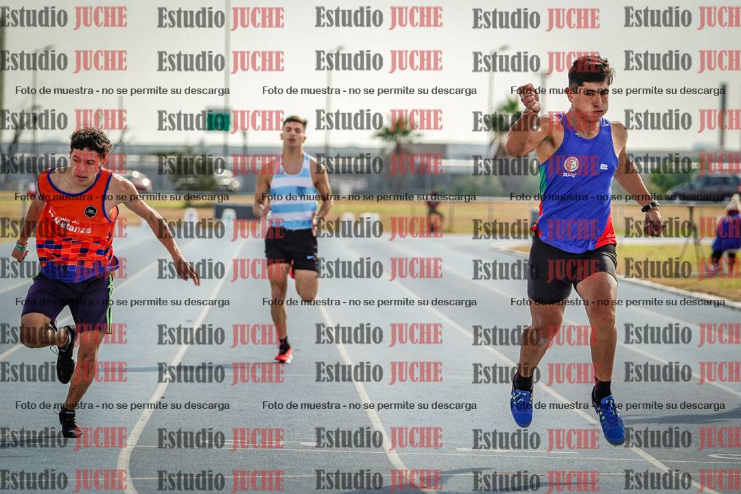 Fotos de los 200 m llanos de varones